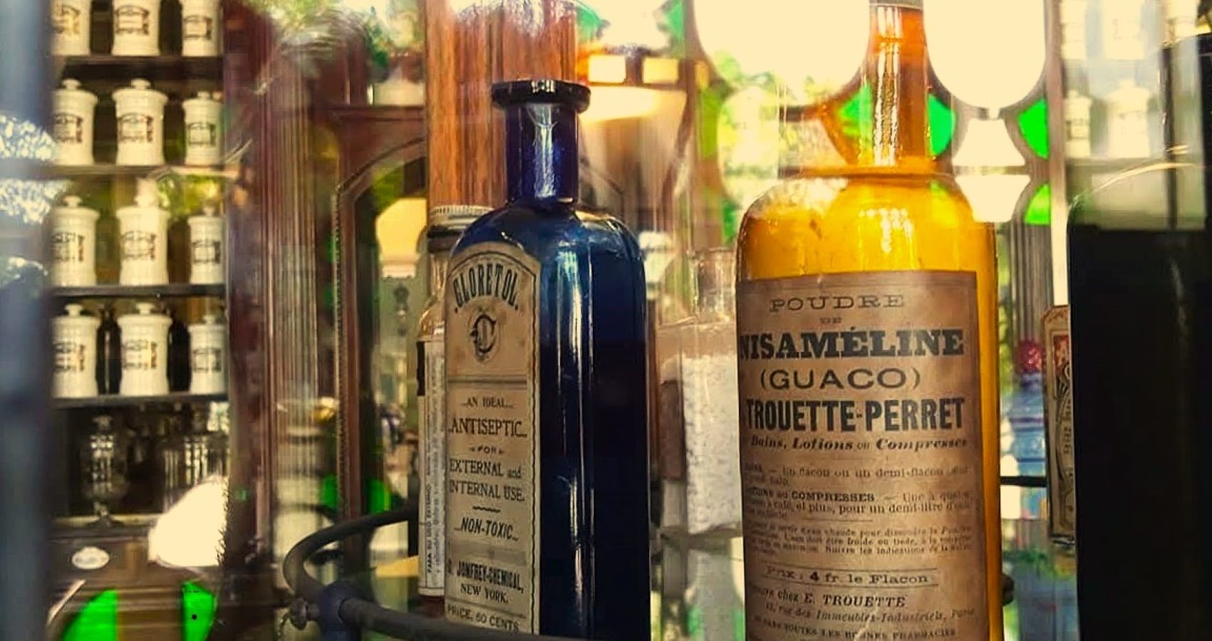 PHARMACIE FRANÇAISE À MATANZAS