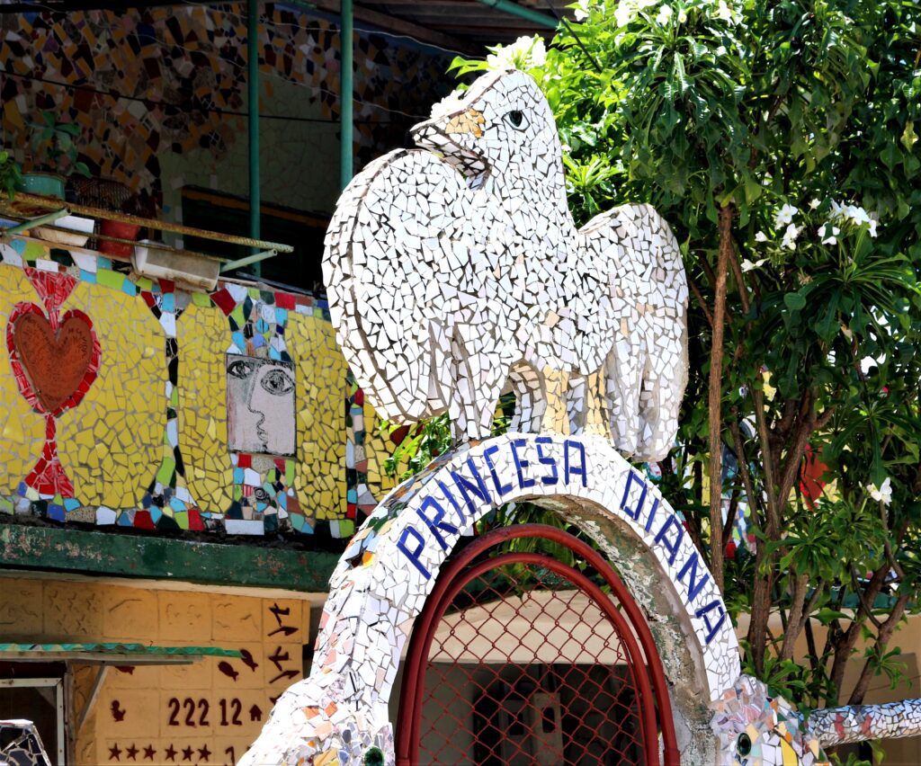 Diane Diane à la Fusterlandia