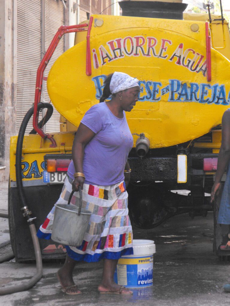 Camion citerne à La Havane