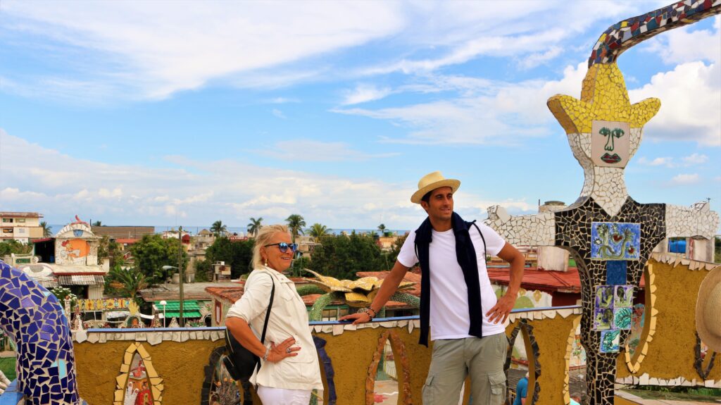 IMG_5555 Visiteurs à Fusterlandia